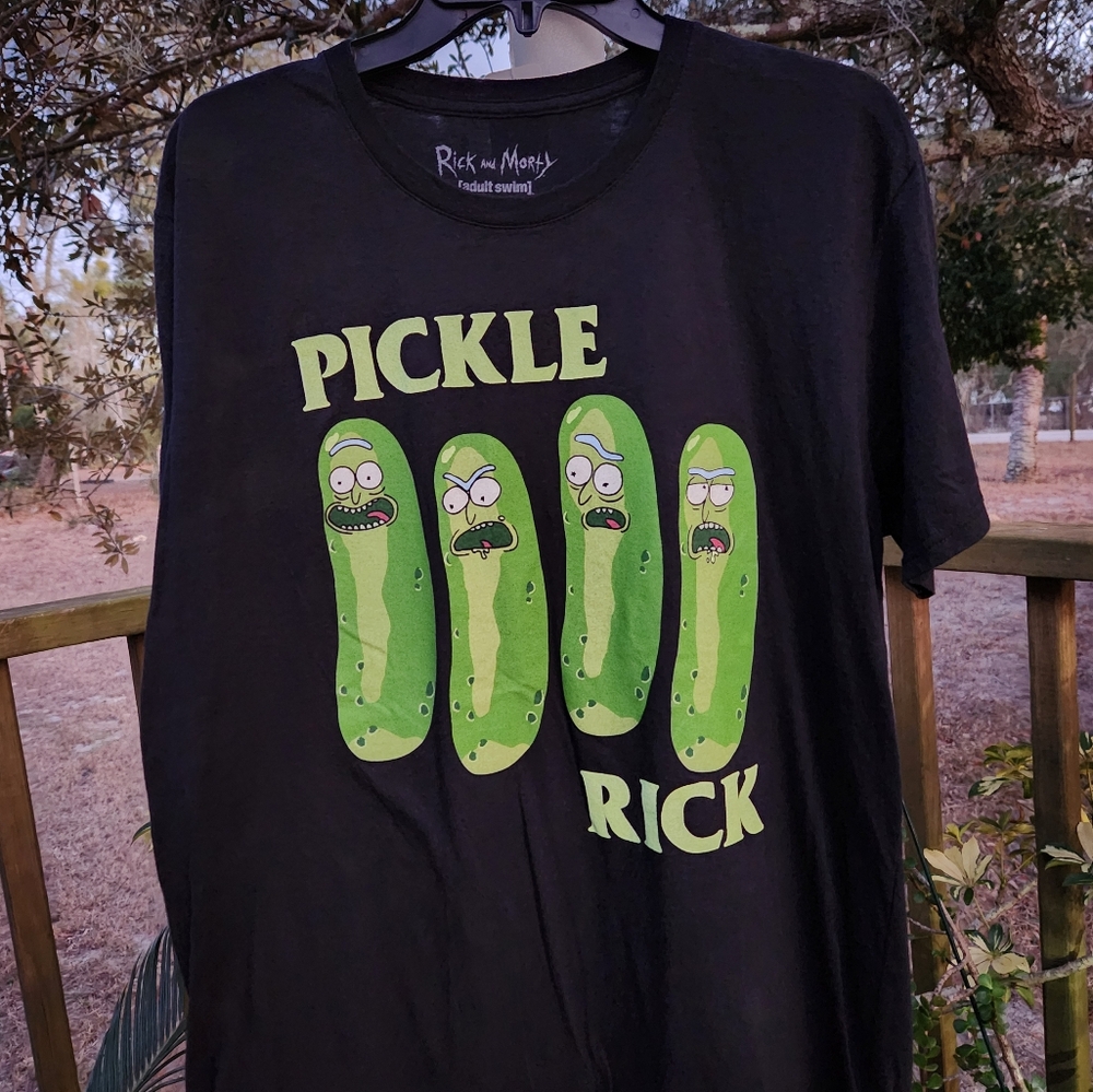 Ricky & Morty Pickle 🥒 Rick Black T-Shirt  Lg